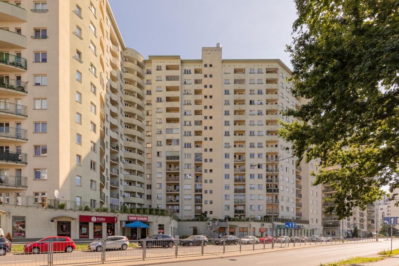 Metro Wilanowska Apartment With Parking By Noclegi Renters Warsaw Luaran gambar